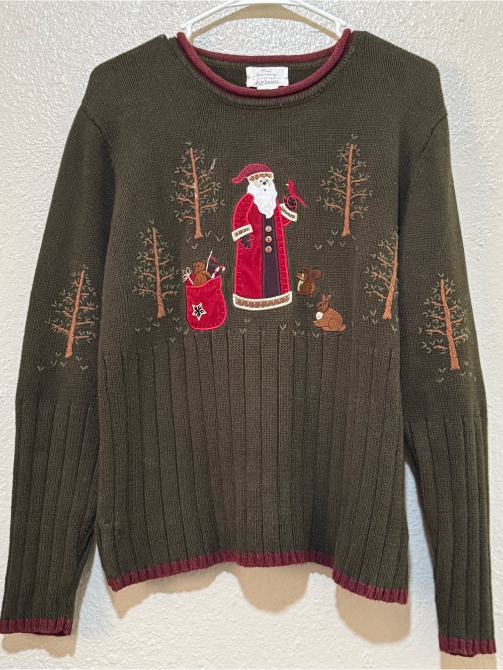 W Sz. Med Green Holiday Christmas Crew Sweater Santa Woodland Hand Embroidered